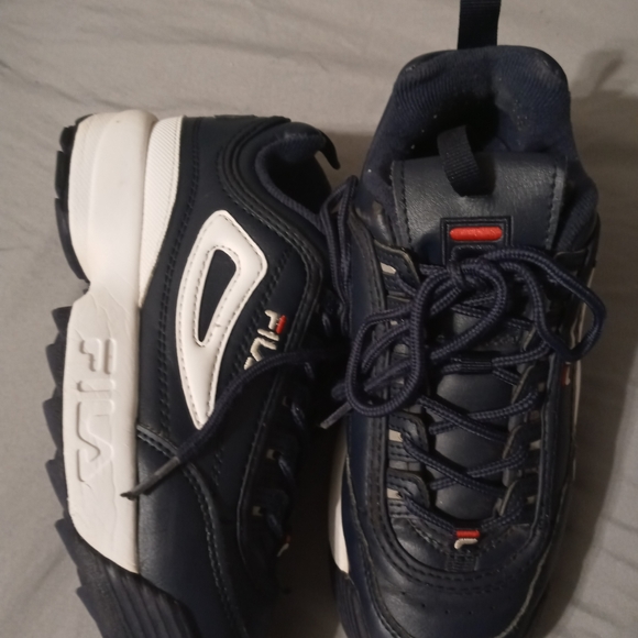 Fila - Picture 2 of 2